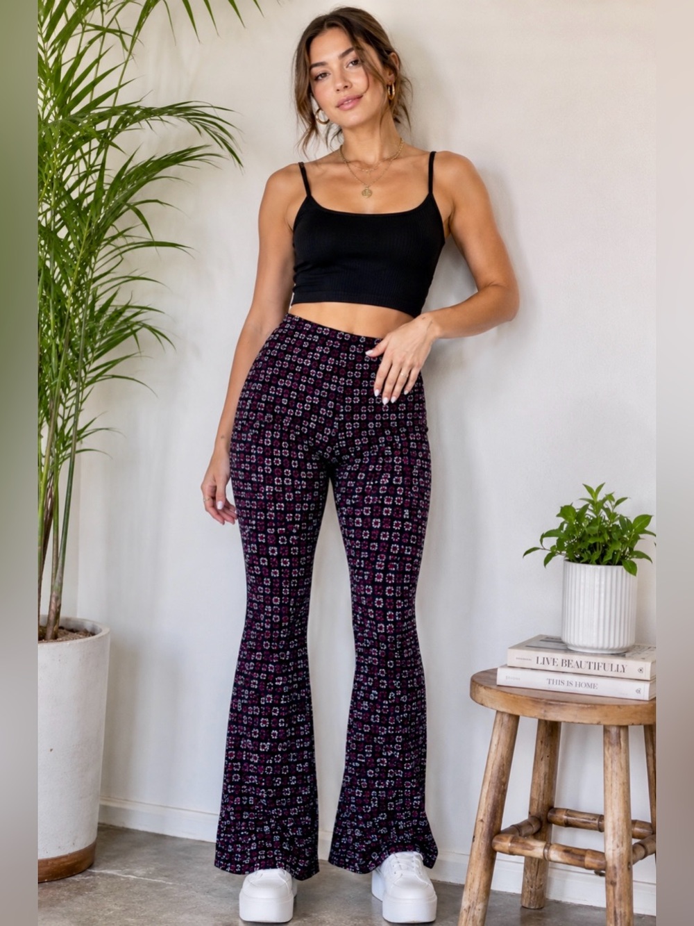 RSQ Tillys Retro Daisy Floral Knit Flare Pants Small Y2K Whimsigoth High Rise